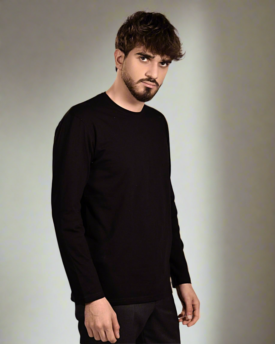 2H Black Round-Neck Long Sleeve Sweater