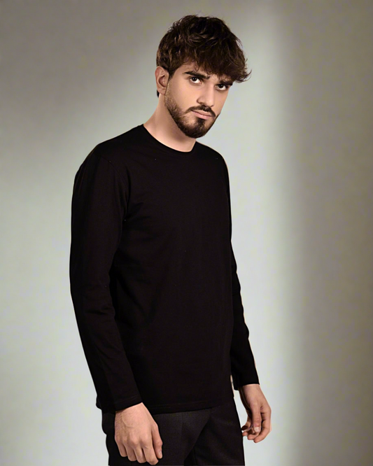 2H Black Round-Neck Long Sleeve Sweater