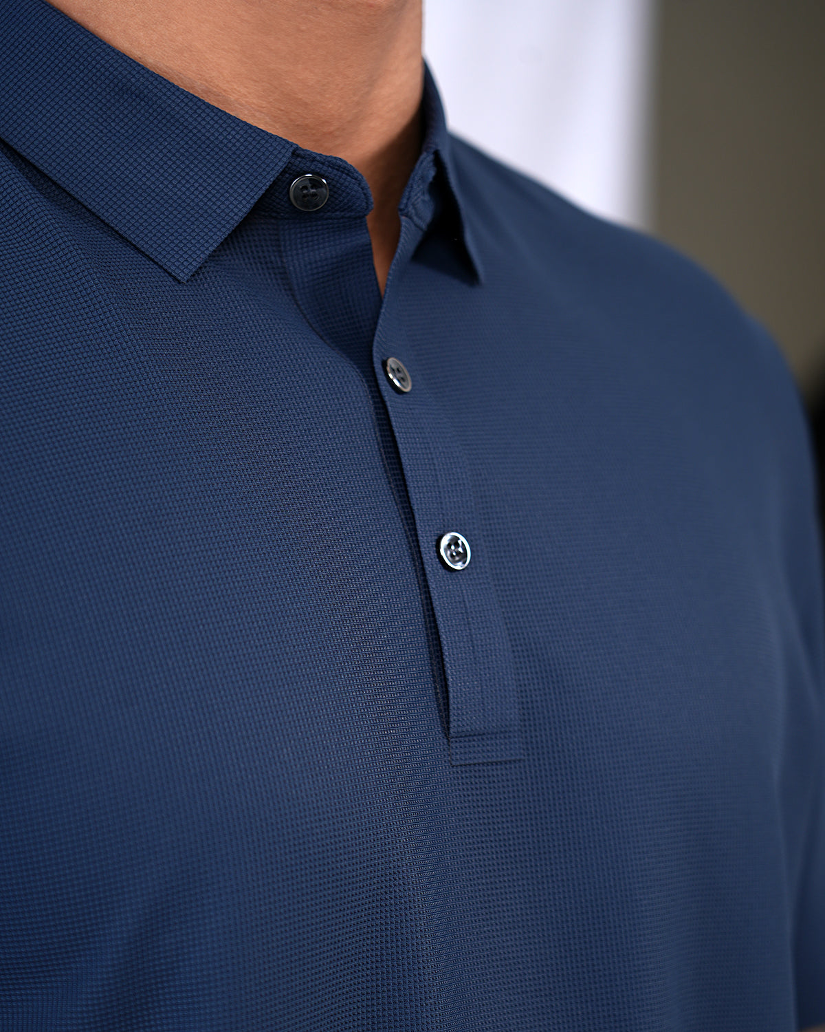 2H #002 Polo T-shirt