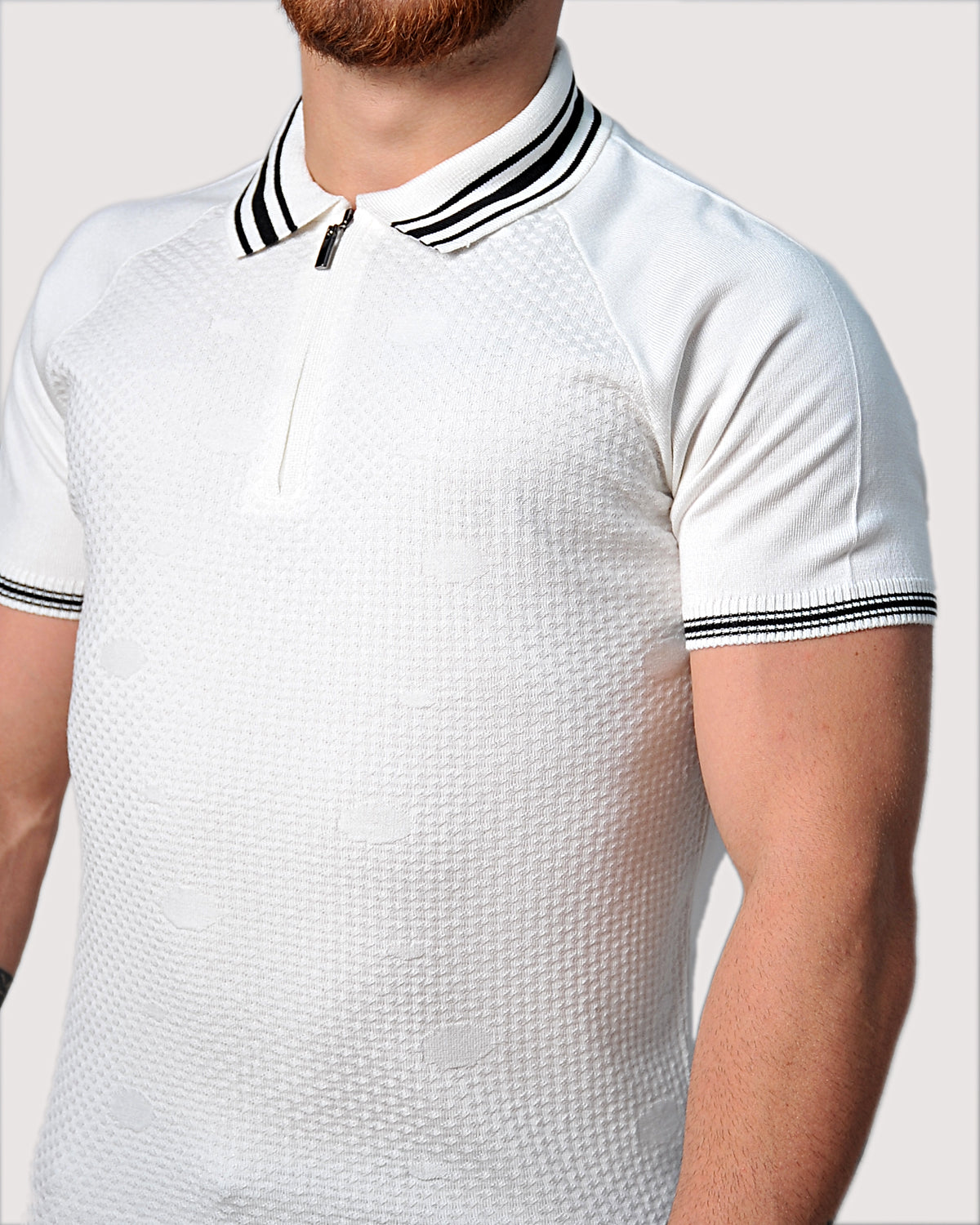 2H #39749-40 Off-White Knitted Polo T-Shirt