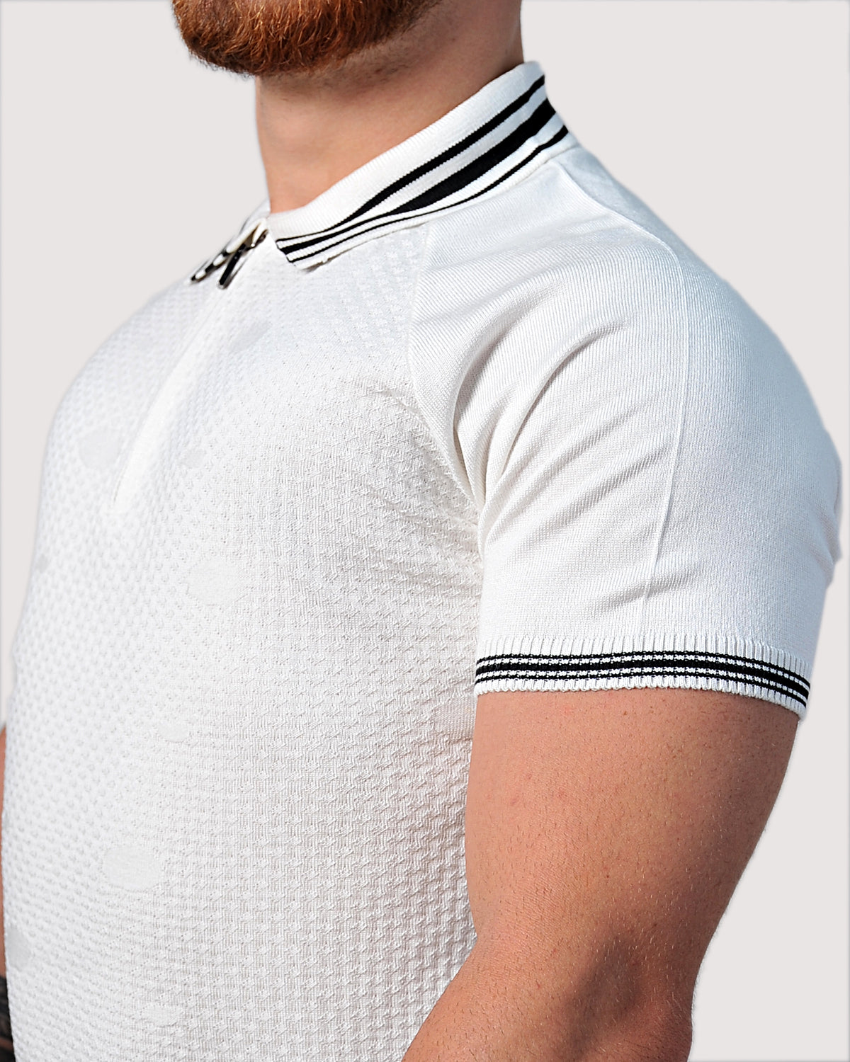 2H #39749-40 Off-White Knitted Polo T-Shirt