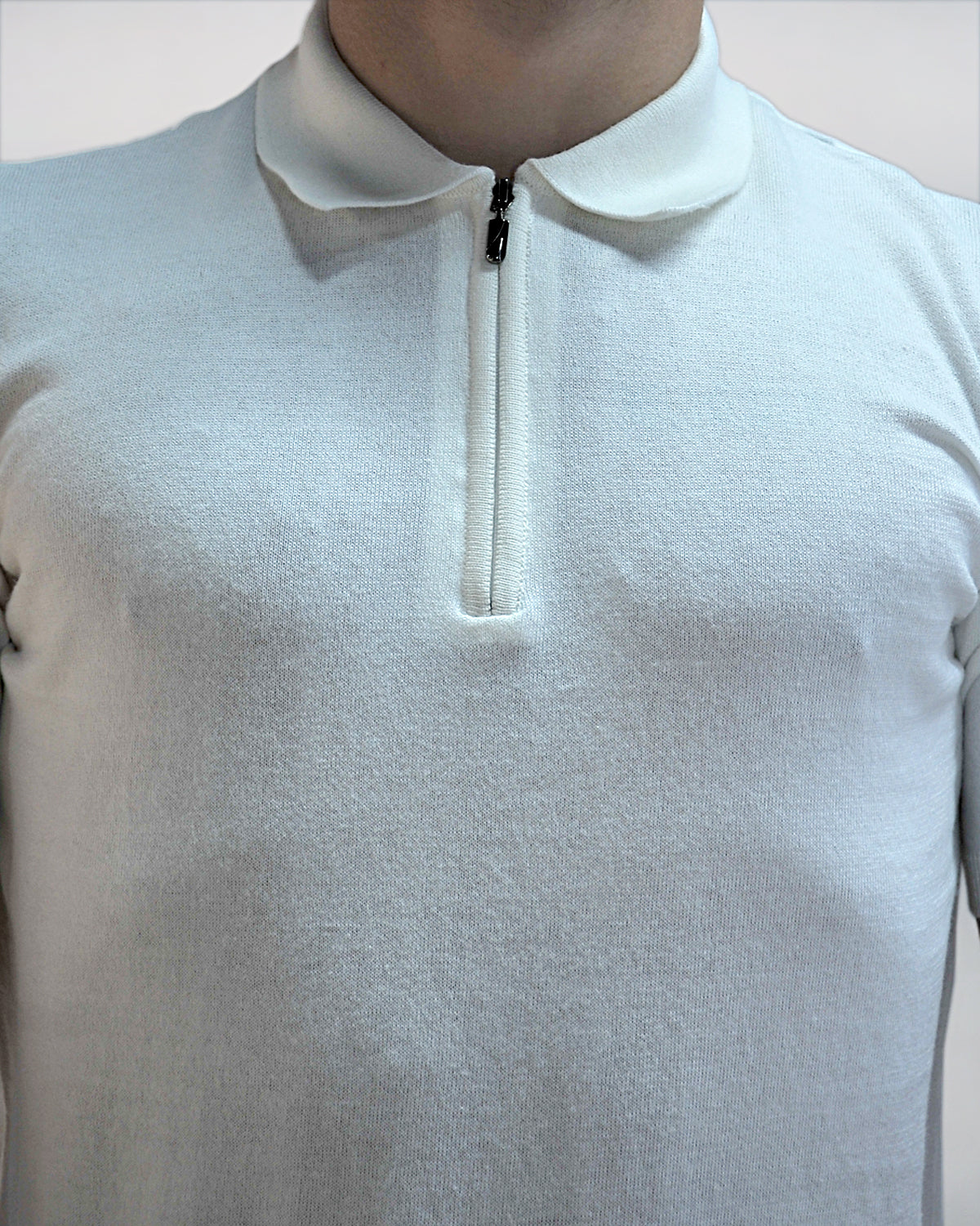 2H #2001-40 Off-White Knitted Cotton Polo T-Shirt