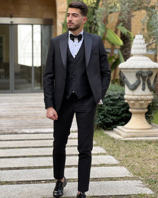 2H black Peaked Lapel Wedding Suit 2 Pieces